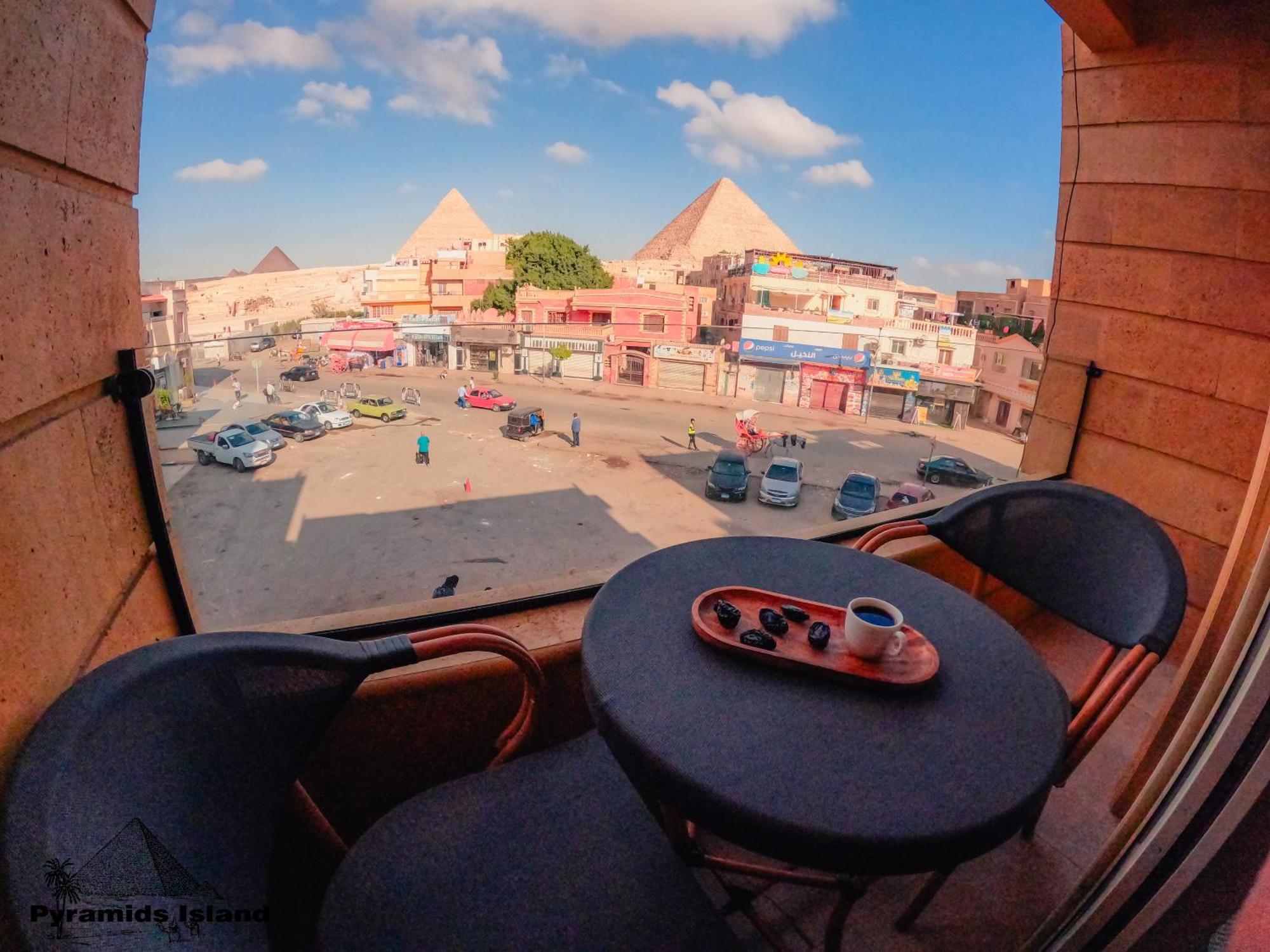 Pyramids Island Acomodação com café da manhã Kafrat al Jabal Exterior foto