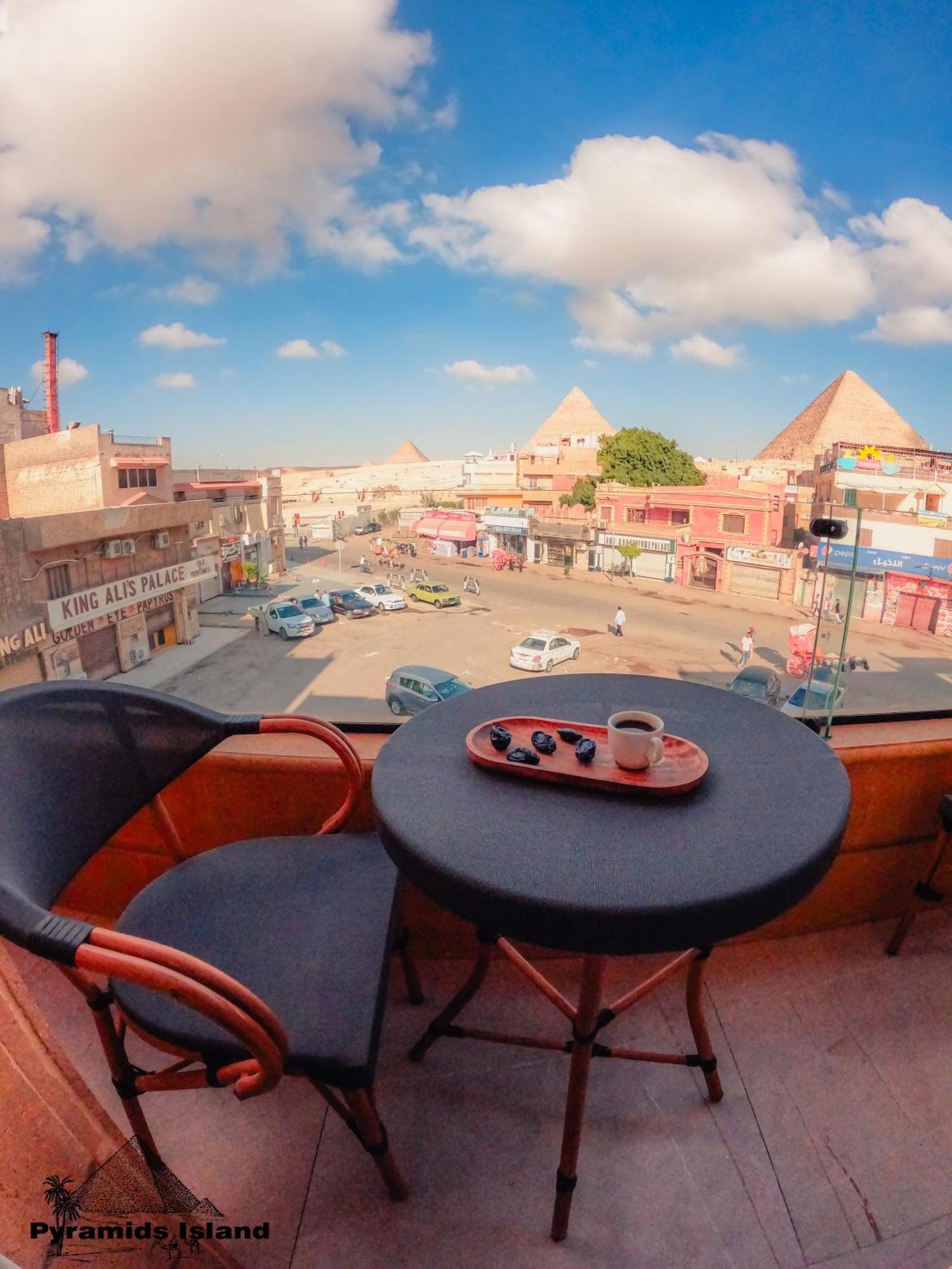 Pyramids Island Acomodação com café da manhã Kafrat al Jabal Exterior foto