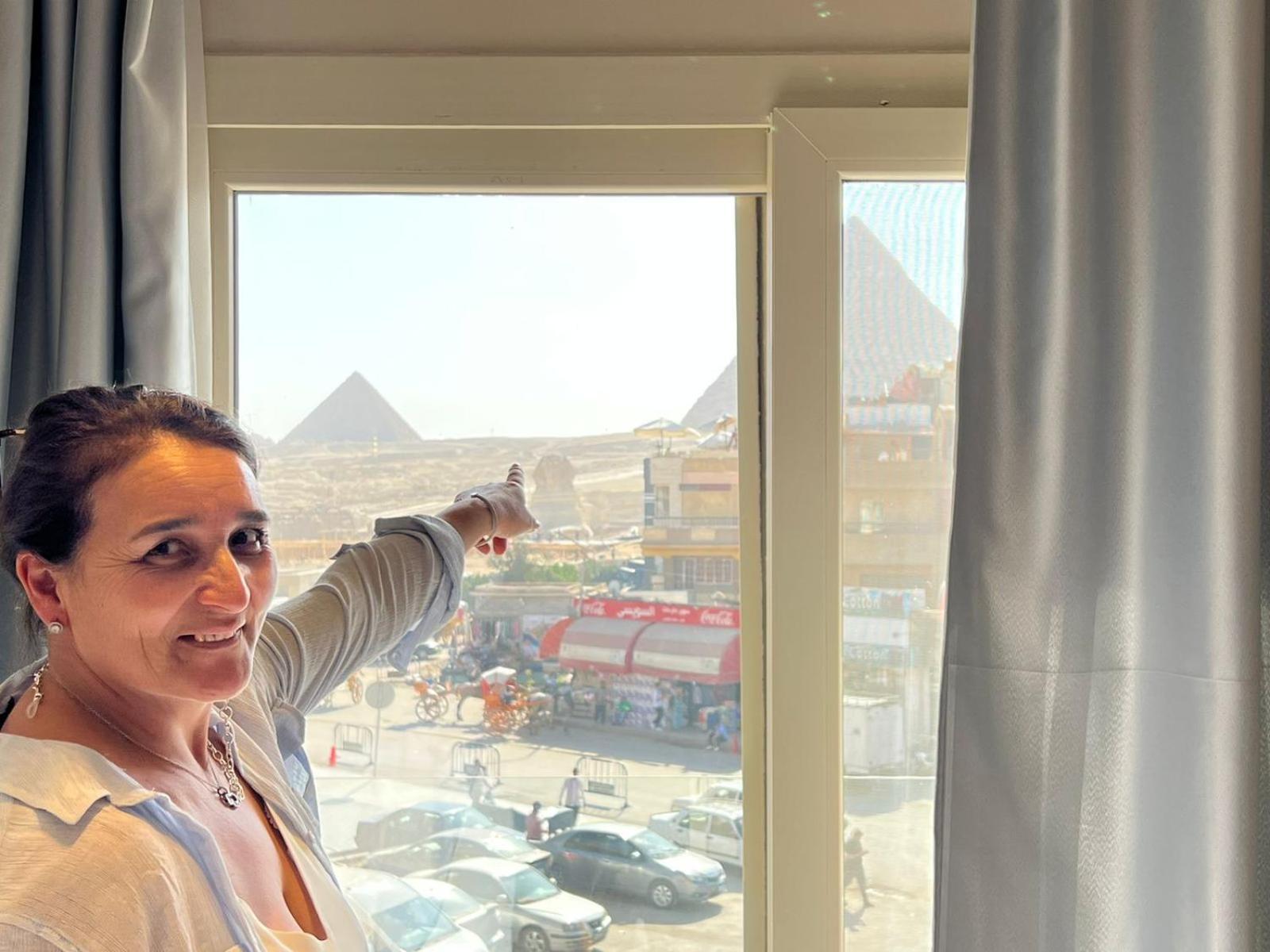 Pyramids Island Acomodação com café da manhã Kafrat al Jabal Exterior foto